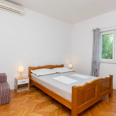 Apartment Duce Beach Апартаменты