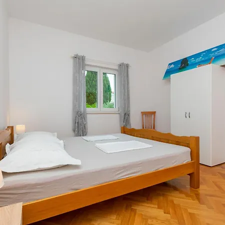 Apartment Duce Beach Lägenhet *