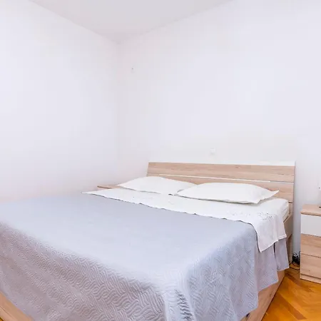 Apartment Duce Beach Apartment Duće